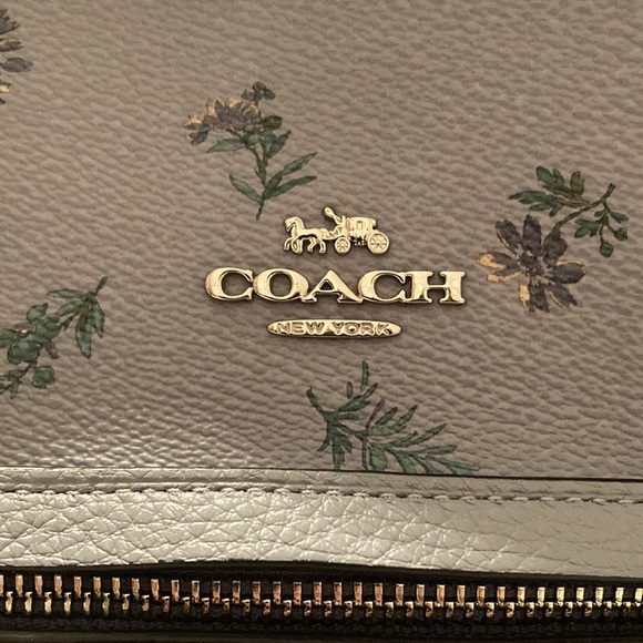 Coach handbag - Picture 3 of 8